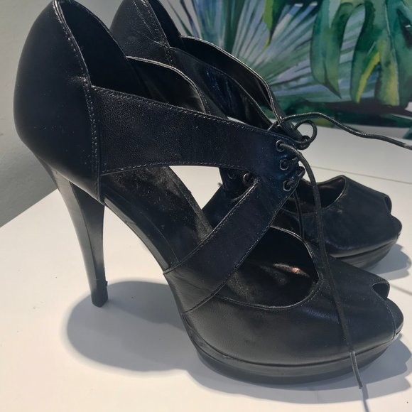 Bakers size 7 - laces high heel - Picture 1 of 8